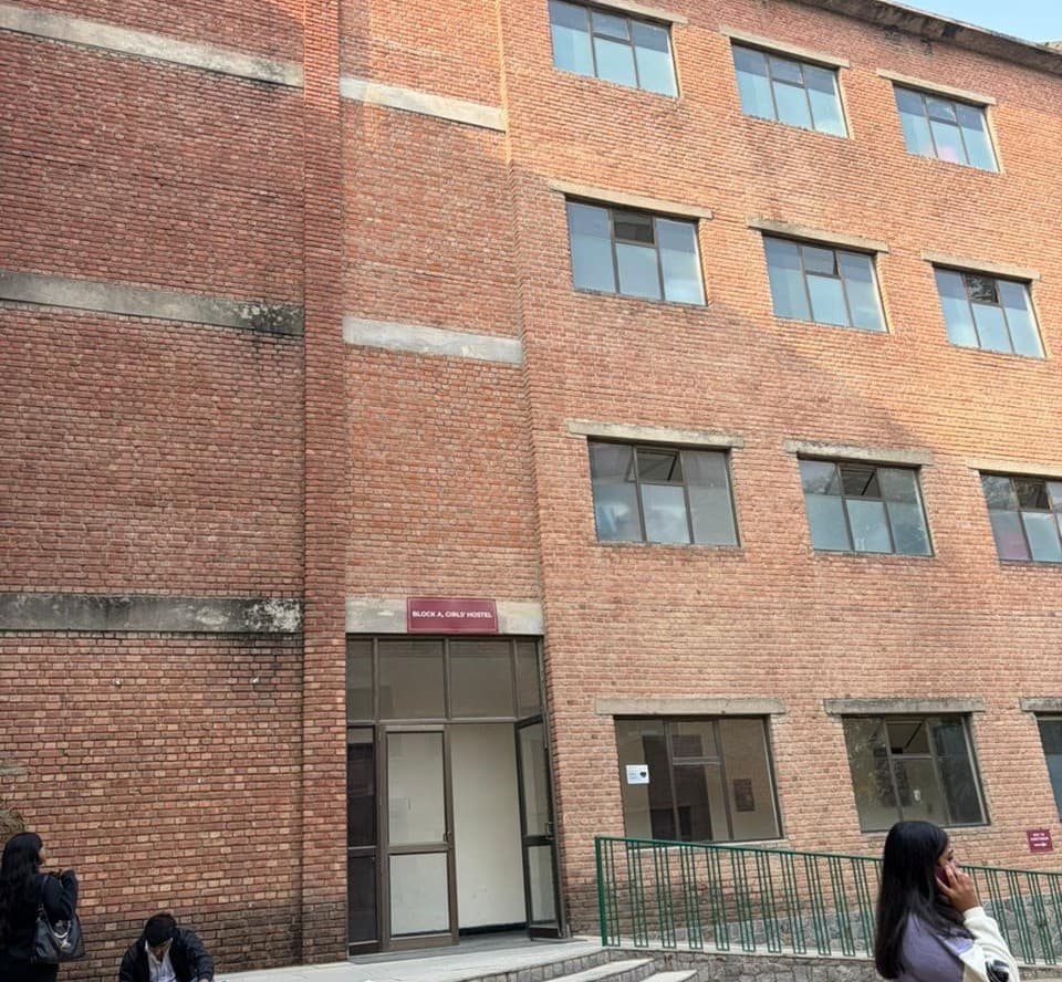 IILM University Gurgaon Academic Building photo 13